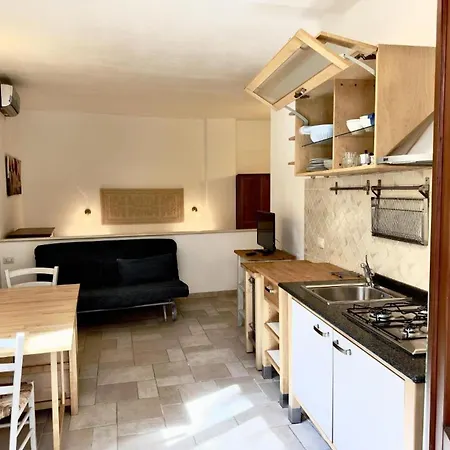 Peaceful Abbaechelu B4 1 Bedroom Sleeps 4 Persons *