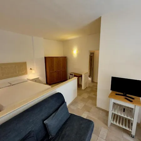 Peaceful Abbaechelu B4 1 Bedroom Sleeps 4 Persons فورت فيليدج