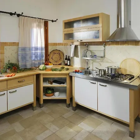 شقة Peaceful Abbaechelu B4 1 Bedroom Sleeps 4 Persons
