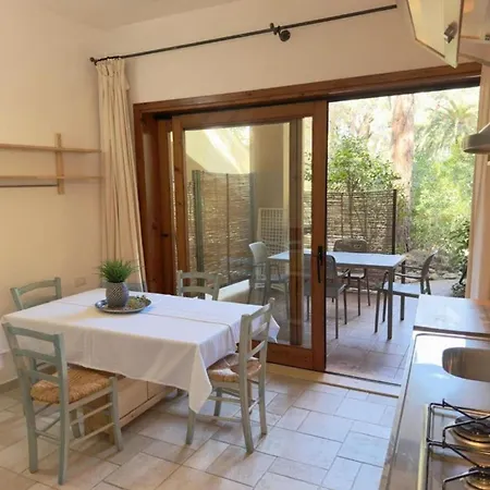 Peaceful Abbaechelu B4 1 Bedroom Sleeps 4 Persons شقة
