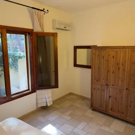 Peaceful Abbaechelu B4 1 Bedroom Sleeps 4 Persons شقة *
